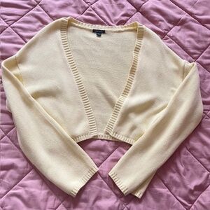 Women's Wild Fable Cropped Cardigan Light Yellow Size Medium - LIKE NEW